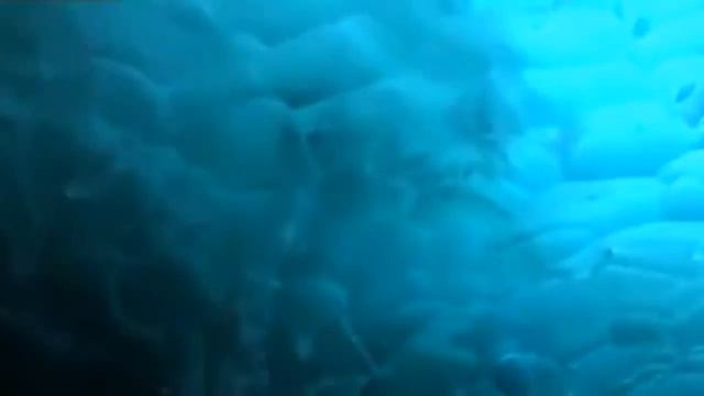 Ледяная пещера Менденхолл, Аляска