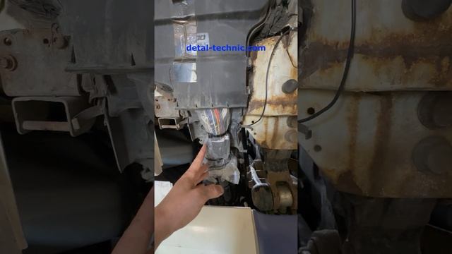 Замена жгутов электропроводки DAF 105 45 #shorts #truck #daf