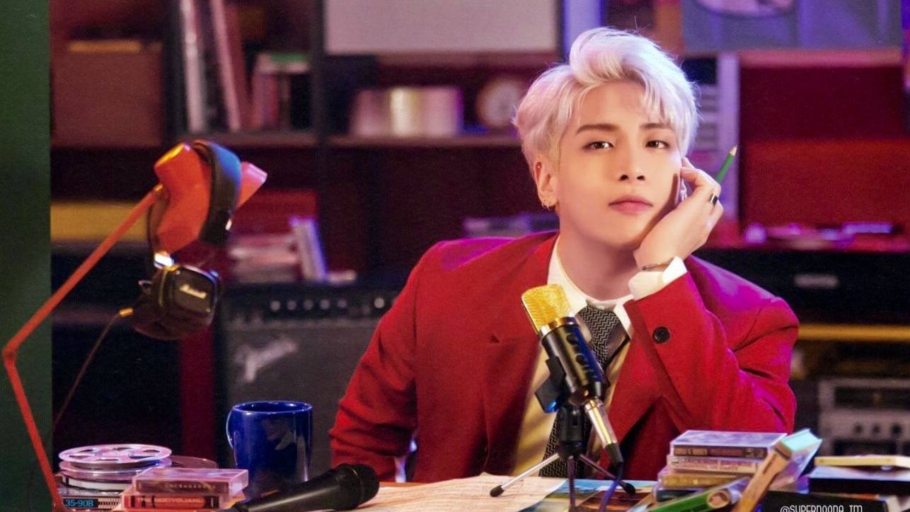 SHINee — Poet | Artist ( new kpop singl 2025 )