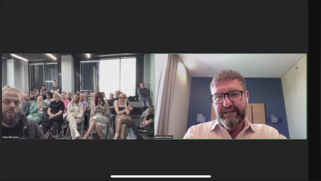 Максим Федотов показывает личный кабинет macrosmatic и мой вывод