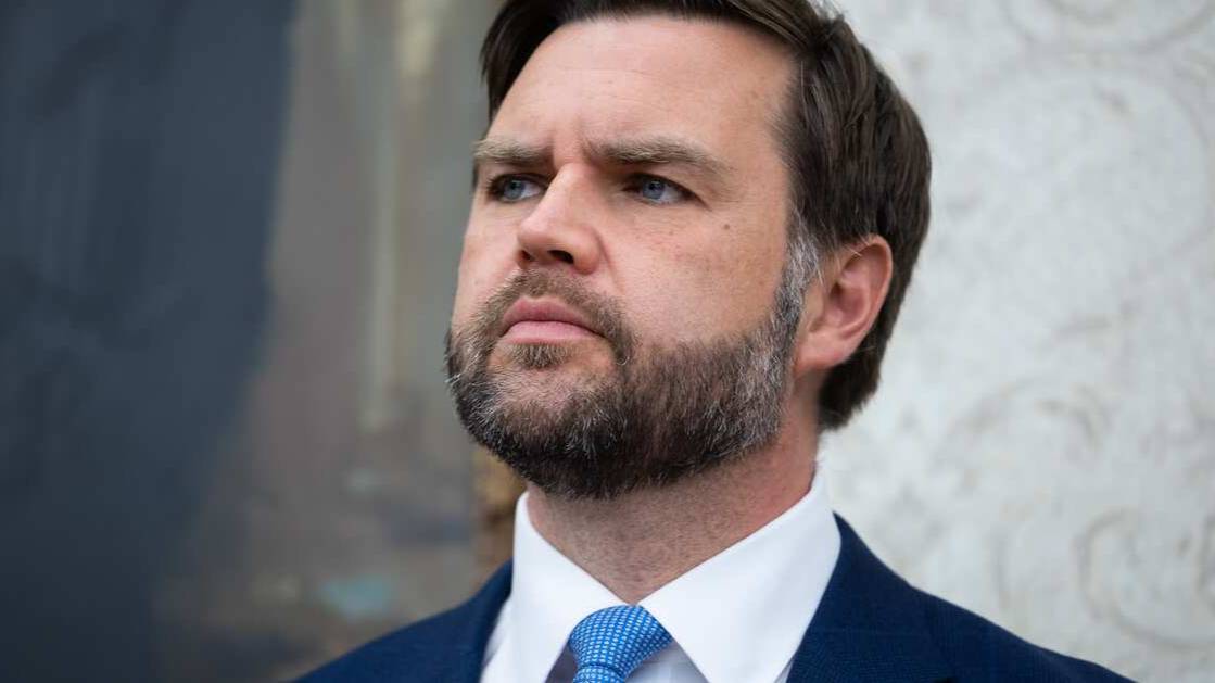 Вэнс обвинил руководство ряда вузов США в расовой дискриминации
