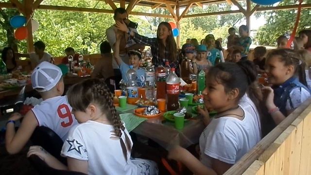 ПИКНИК. 4-В ГУЛЯЕТ ВЫПУСКНОЙ НА ПРИРОДЕ 27.05.2017 ЧАСТЬ 1 БА