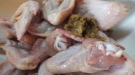 Острые куриные крылья на мангале
