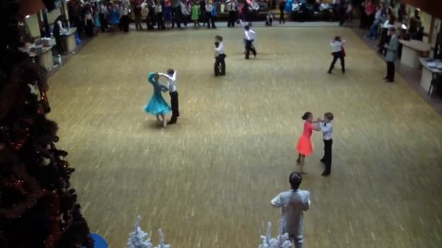 N 9 и мл. 1/2 финала латина