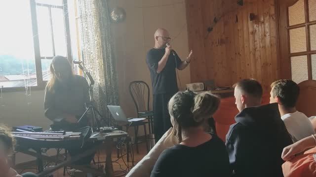 ОдноНо в контровом свете