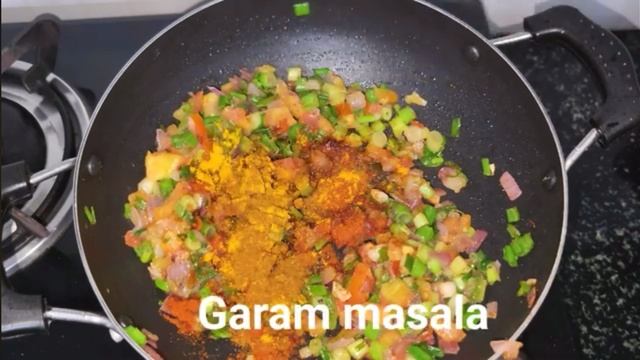 FastRecipies полезный омлет с овощами и специями на завтрак!