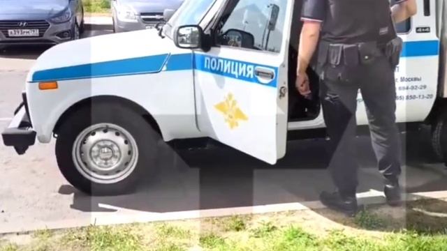 Полиция задержала нацистов кричавших оскорбления по национальному признаку про русских людей !!!
