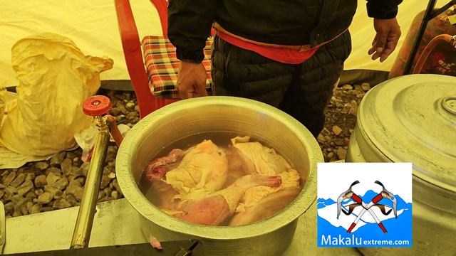 Самый взрослый Россиянин совершил восхождение на Ман?