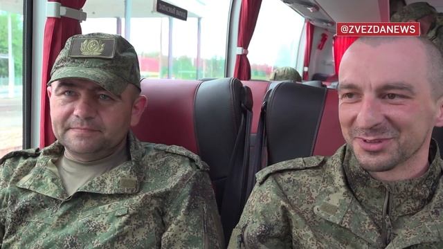 ⚡️"Спасибо, что вытащили нас оттуда": кадры с нашими бойцами, которые скоро вернуться в Россию…🔽🔽