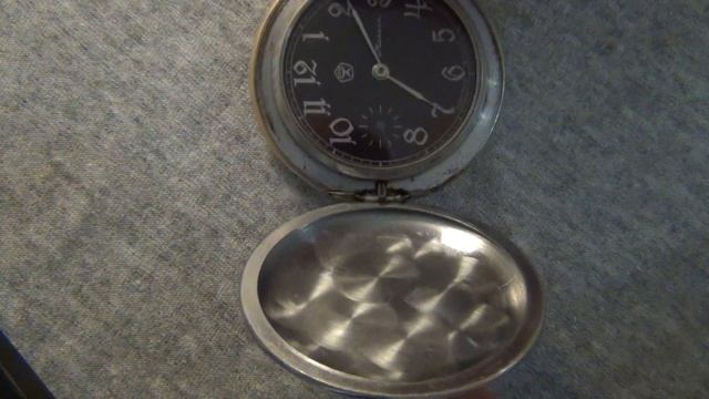 Часы на день победы
