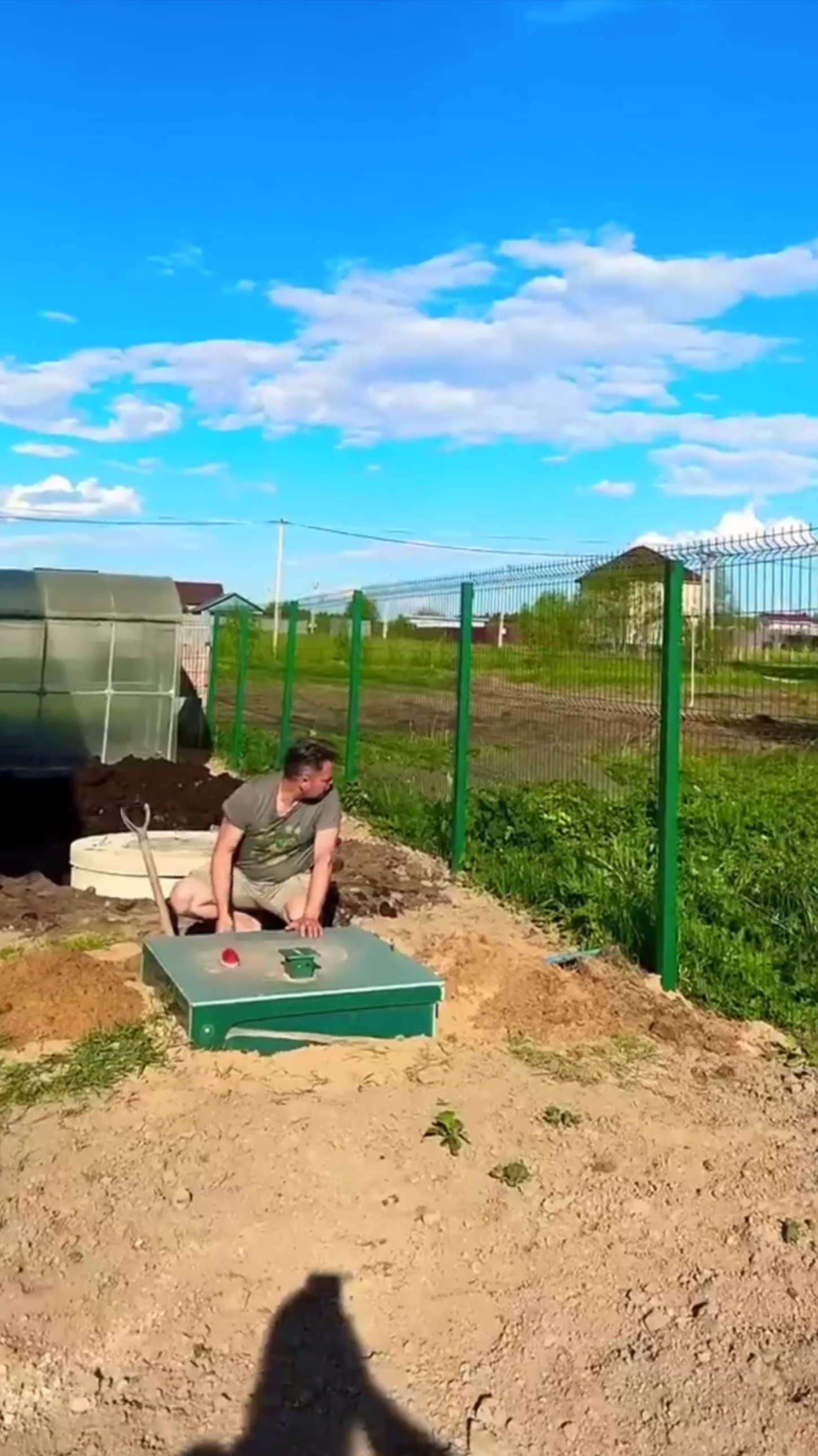 Установим любой септик под ваши нужды за 1 день без проблем. машиной. Все виды септиков в наличии.