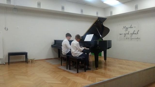 А.Новиков, аранжировка Т.Киселёвой