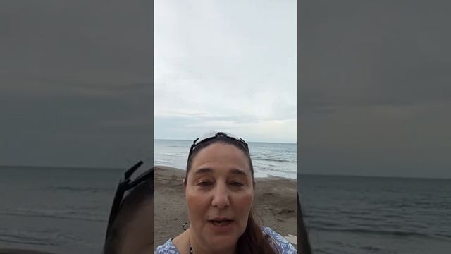 Пою вам мантру на берегу Атлантического океана. Travels в