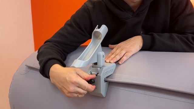 Держатель удочки в лодку ПВХ с креплением на ликтрос LODFORT