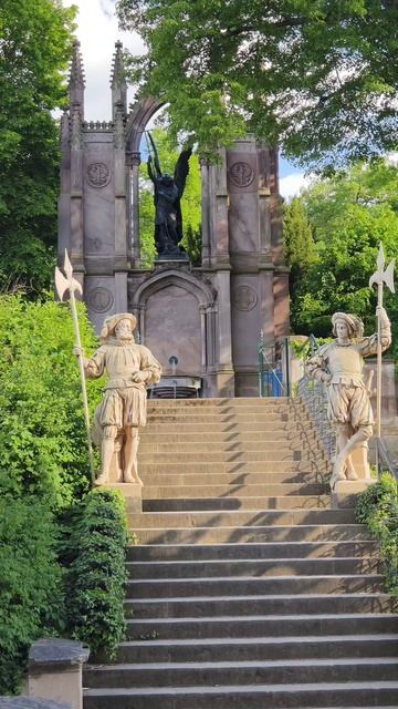 🏰 Schloss Babelsberg 🏰 #schloss #babelsberg #park #vibe #germany🇩🇪