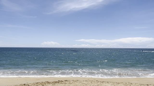 Самолёт взлетает. Пхукет, Таиланд 2025/ Plane taking off. Mai Khao Beach, Phuket, Thailand 2025 (2)