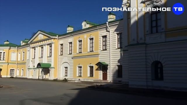 Православное Солнце на Путевом дворце в Твери (Познав?