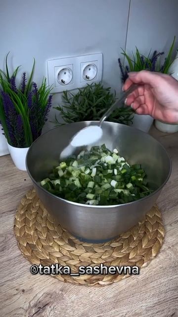 😋🥣 Готовим самый ВКУСНЫЙ холодный БОРЩ на кефире! Просто, БЫСТРО и недорого!