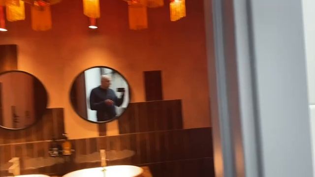 Сверяем смету подрядчика с фактически выполненными объёмами работ в ресторане. Технадзор