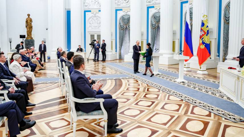 Женщина-медик удостоена звания Героя России за службу в зоне спецоперации