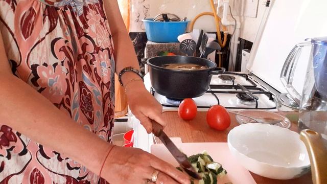 Моя Жизнь в Деревни . Что готовлю на обед ? Поболтаем . Мукбанг