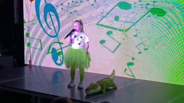 Я влюбилась в крокодила.