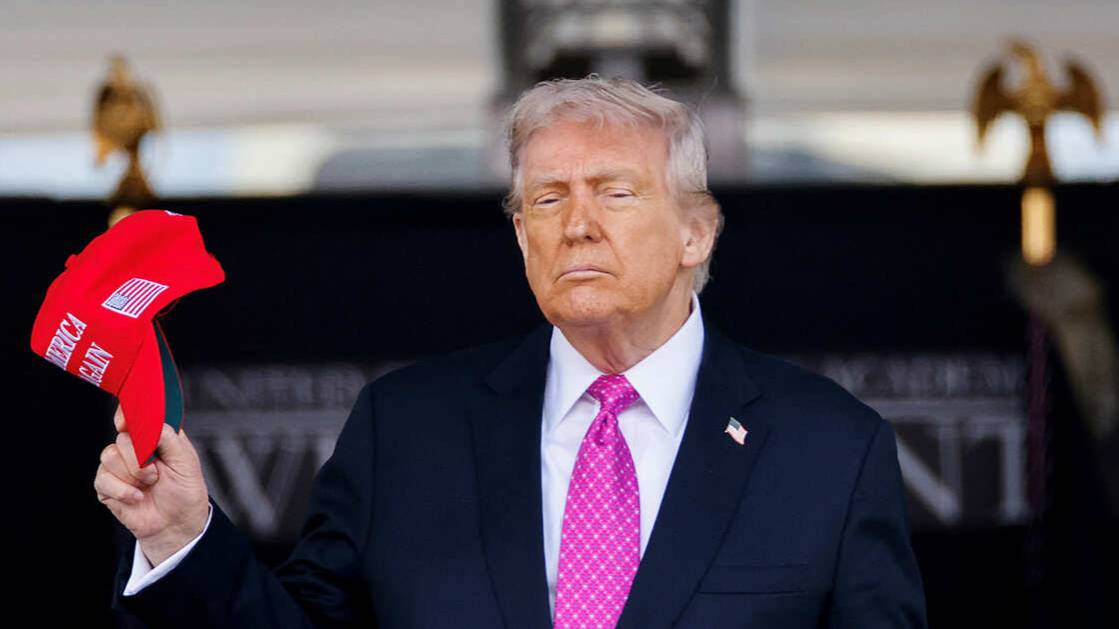 Трамп: армия США больше не должна нести в мир демократию под дулом пистолета