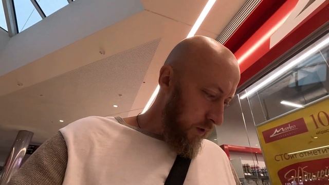 Завели синий микроавтобус... Платон сломал ногу... Я заб