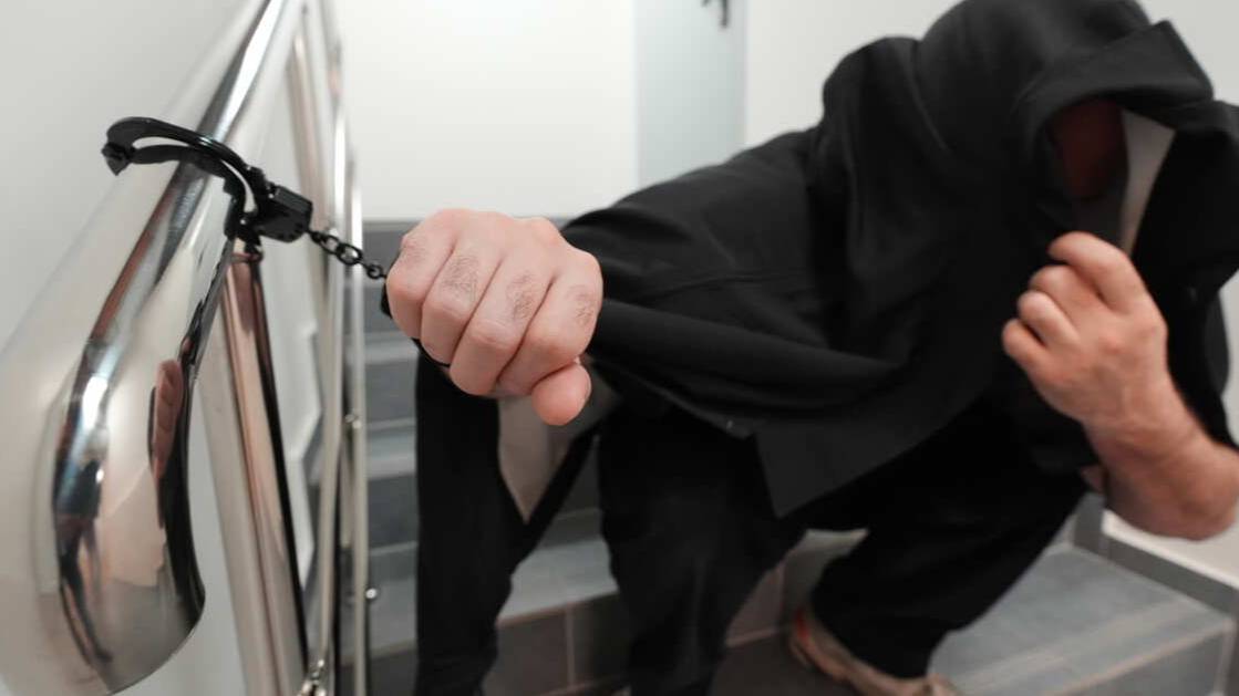 Задержан мужчина, открывший стрельбу на вокзале в Воронежской области