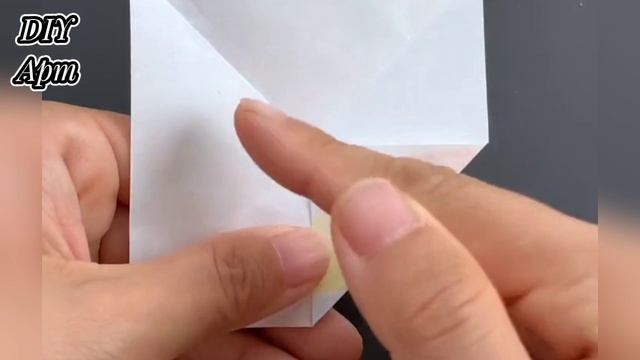 Вот как сделать развлекательные игры из бумаги. DIY Арт четыре органами  в одном ролике.