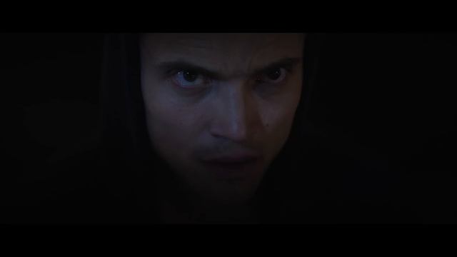 Горячая штучка — Русский трейлер (Дубляж, 2025)