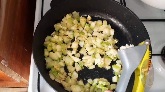Бутербродная намазка из кабачков (паштет из кабачков)