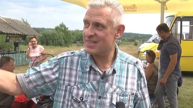 На березі озера в селі Дібрівка проходить туристичний