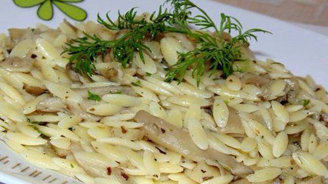Паста Orzo с вешенками