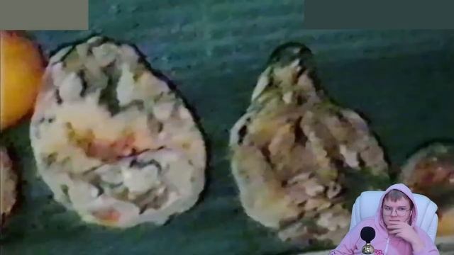 КАША СМОТРИТ - Тревожные Вещи со Всего Интернета ч. 8 😱