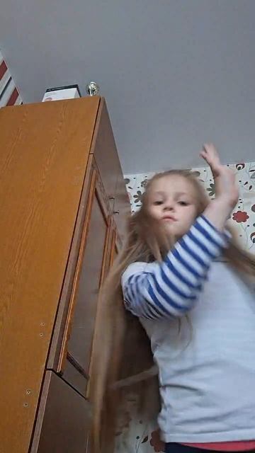 1000000923.mp4