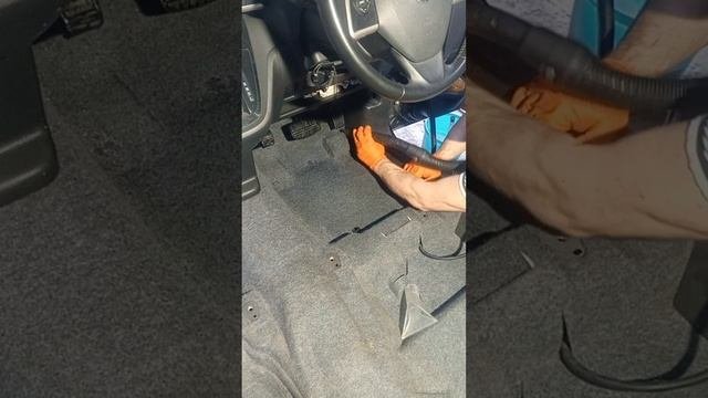 химчистка салона Nissan без разбора .
химчистка , полировка , бронепленка в Новосибирске