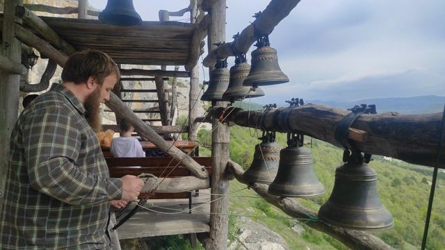 колокольный звон. Чельтер Мармара