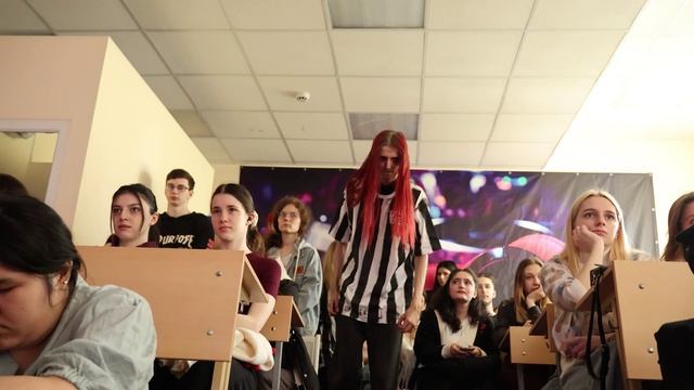 «Искра жизни: свет во тьме, который не погаснет»