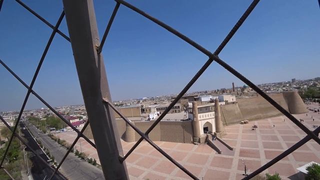 Бухара, достопримечательности: цитадель Арк, мечеть К?