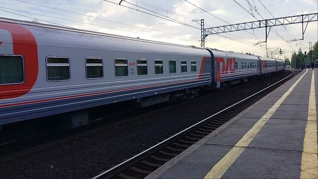 24 мая 2025 г. Электровоз ЭП2К-458 с Пассажирским поездом Колпино