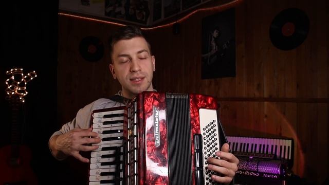 3 ПРОСТЫХ ПРИЁМА чтобы СОЕДИНЯТЬ песни ДВУМЯ РУКАМИ на
