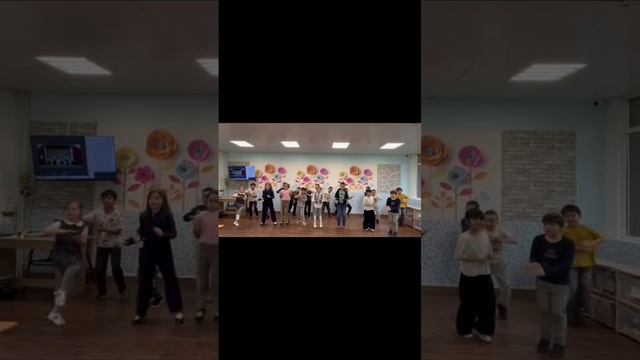 Сталеваров 28. Прощай первый класс.