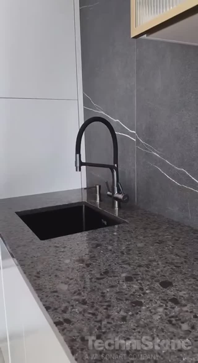 Серый кварцевый камень  Noble Imperial Grey