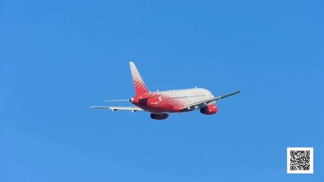 Москва-Санкт Петербург. Сухой Суперджет 100-95B. Бортовой