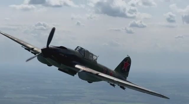 Просто красивое видео Ил-2 в современном небе.