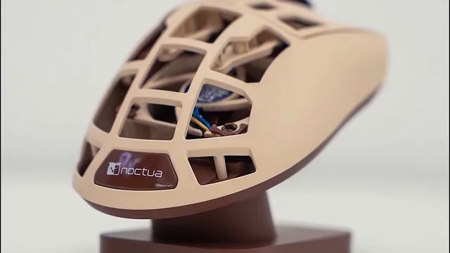 Самое важное из презентации Google 2025, гибкий OLED в ноутбуке Huawei и корабль-матка с роем дронов