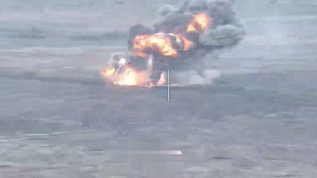 Подрыв на мине Т-72 ВСУ на одном из участков фронта в зоне проведения СВО