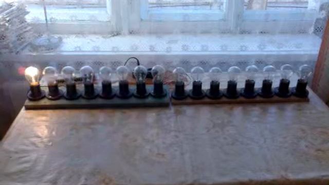 СДУ с микроконтроллером ATtiny2313 на 16 гирлянд