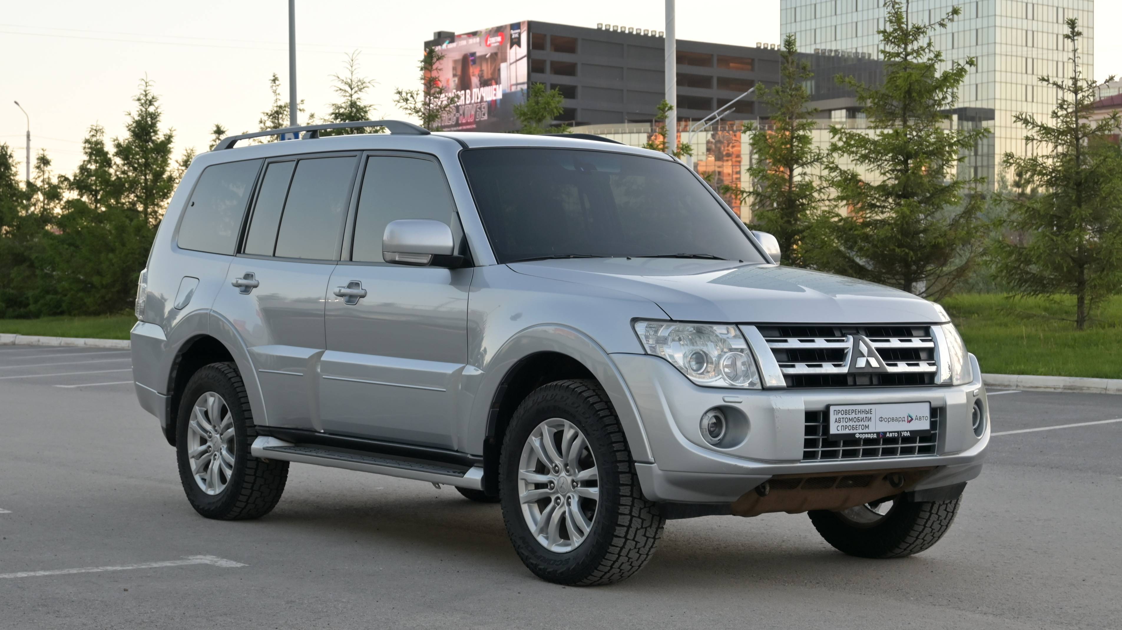 Mitsubishi Pajero '2014 00394
